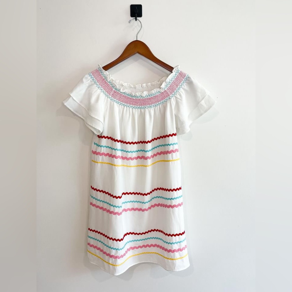 Women’s white dress